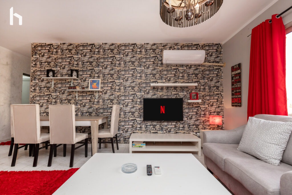 Central Apartment: Your modern living space in the heart of Al Rehab City. Relax and unwind in the comfortable living space at Central Apartment.