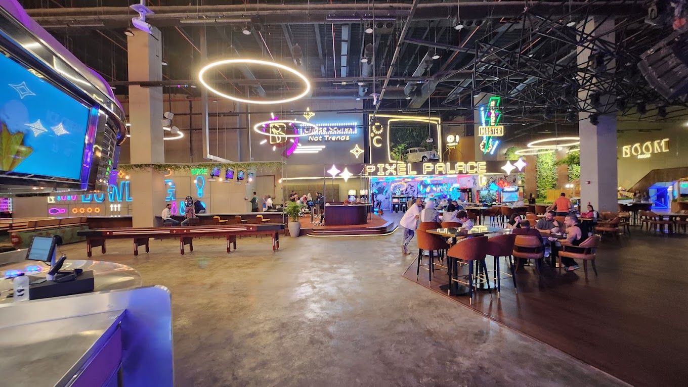 boom room pablo & abdo arcade cafe amusement and entertainment district 5 cairo egypt, arcade cairo egypt, dirstict 5 mall